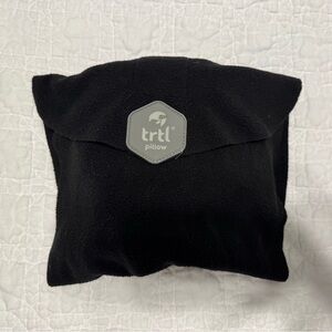Trtl Travel Pillow